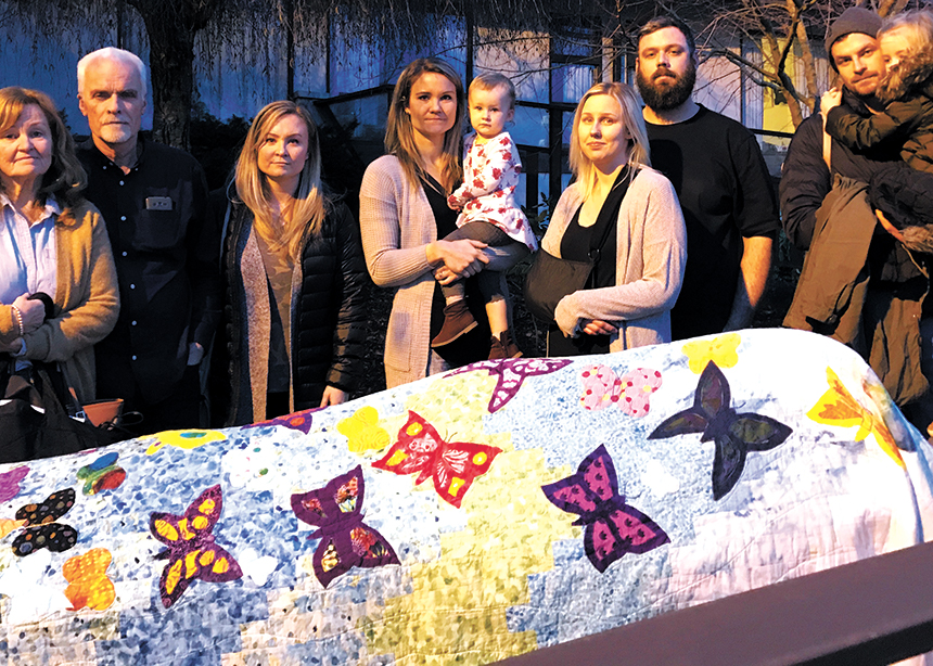 Passing quilt' gives dignity in death | Canadian Mennonite Magazine